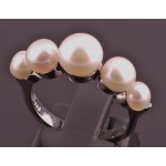 5 stone freshwater pearl ring SOLD
